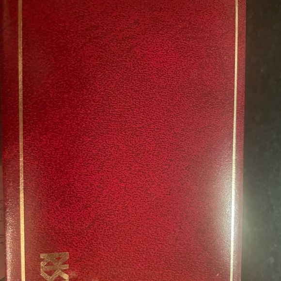 TWO ORCHID BROOCHS - Picture 5 of 10